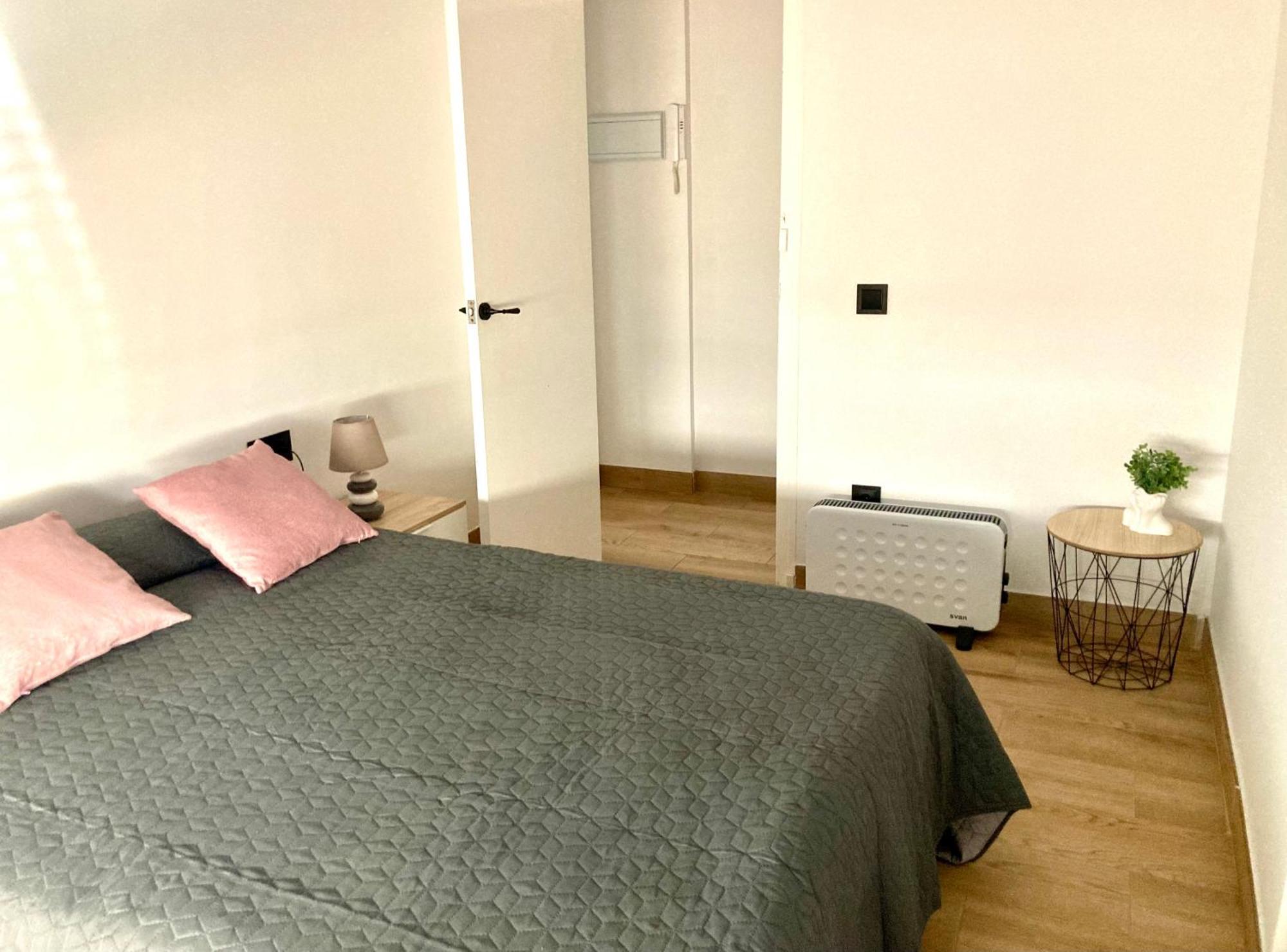 La Pepita Apartment ซันต์การ์เลสเดลาราปีตา ภายนอก รูปภาพ